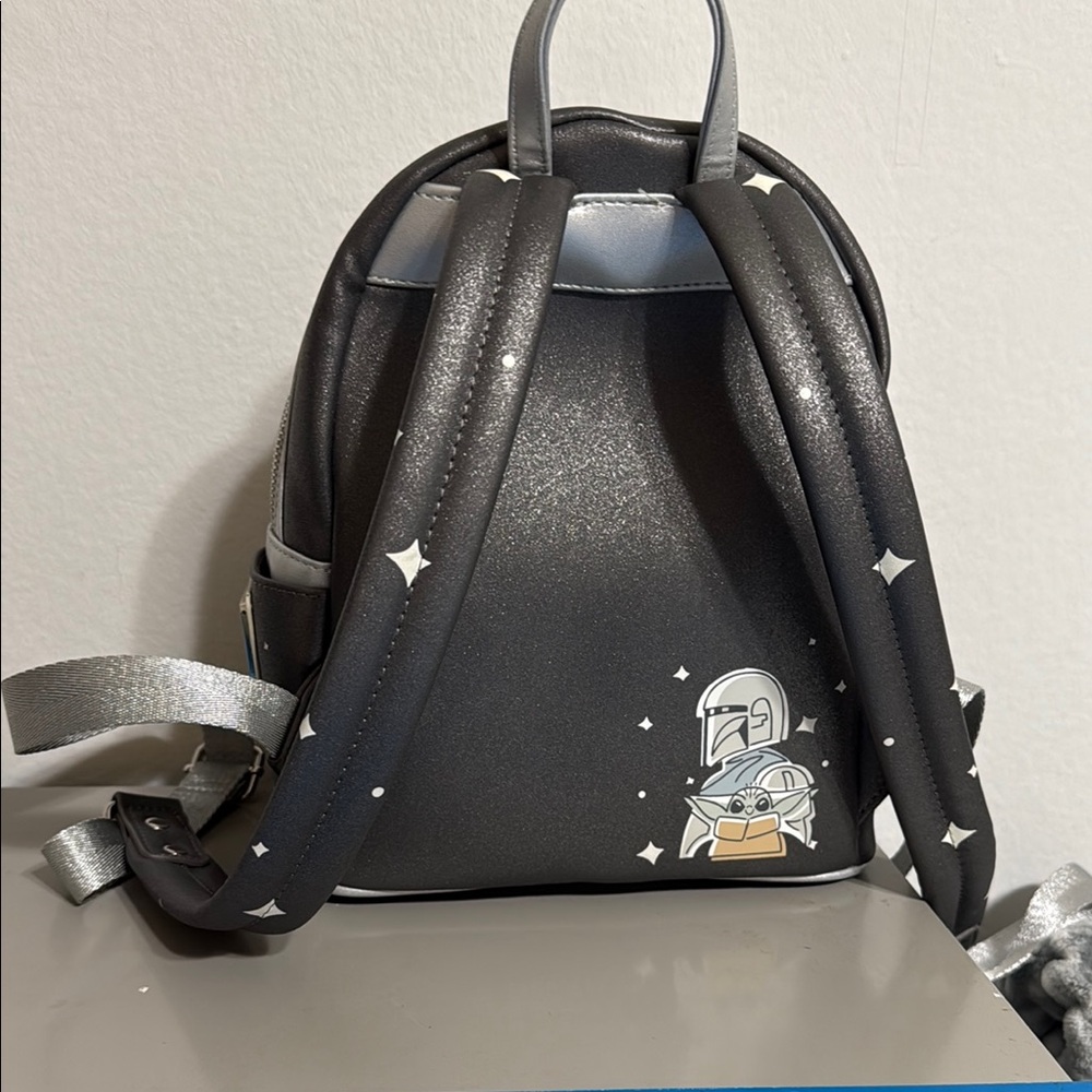 Star Wars Loungefly Backpack with Baby Yoda and Mandalorian Design - Picture 4 of 4